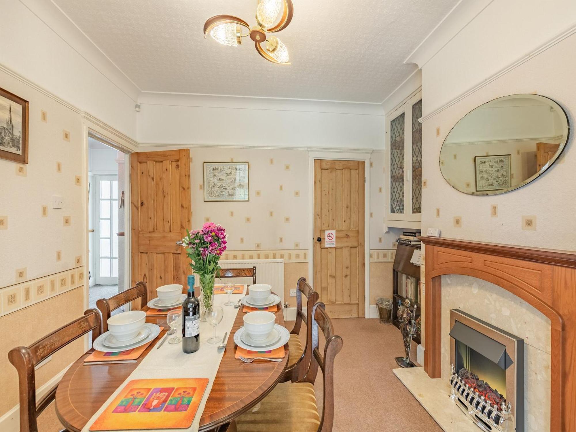 Villa 15 Elms Road à Morecambe Extérieur photo